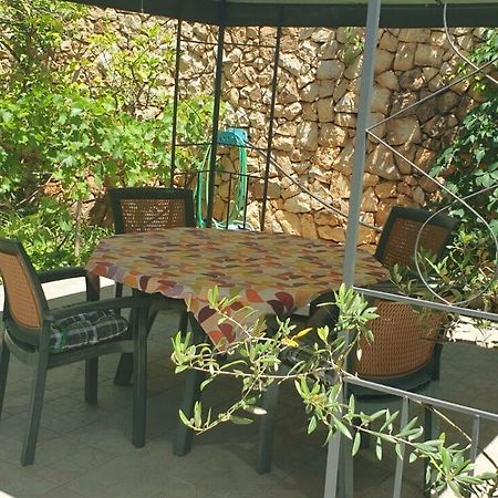 Apartments Biserka - 50 M From Beach Trogir Zewnętrze zdjęcie