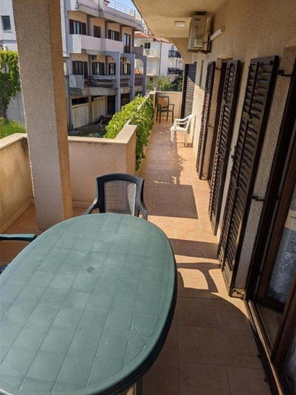 Apartments Biserka - 50 M From Beach Trogir Zewnętrze zdjęcie