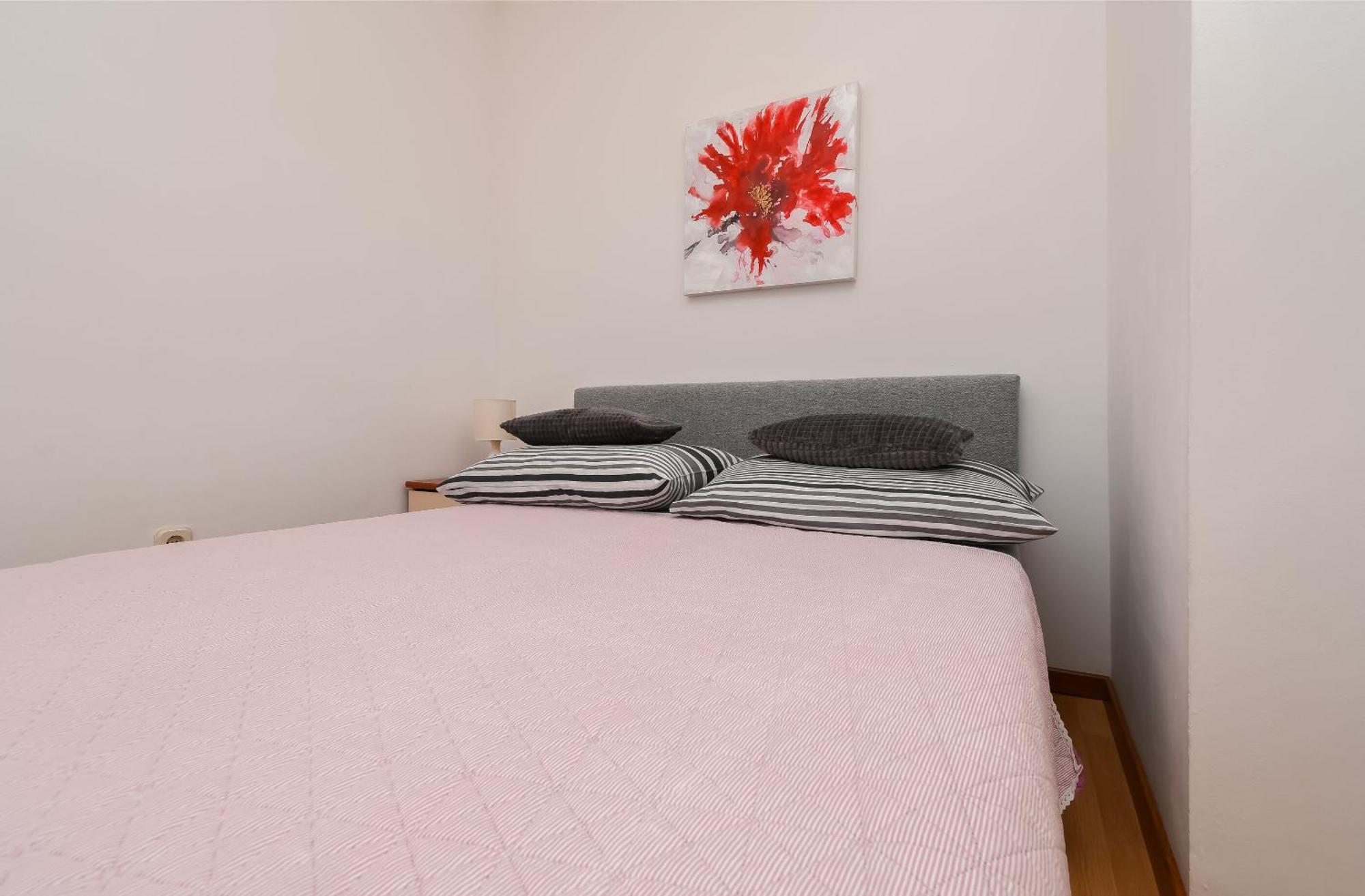 Apartments Biserka - 50 M From Beach Trogir Zewnętrze zdjęcie