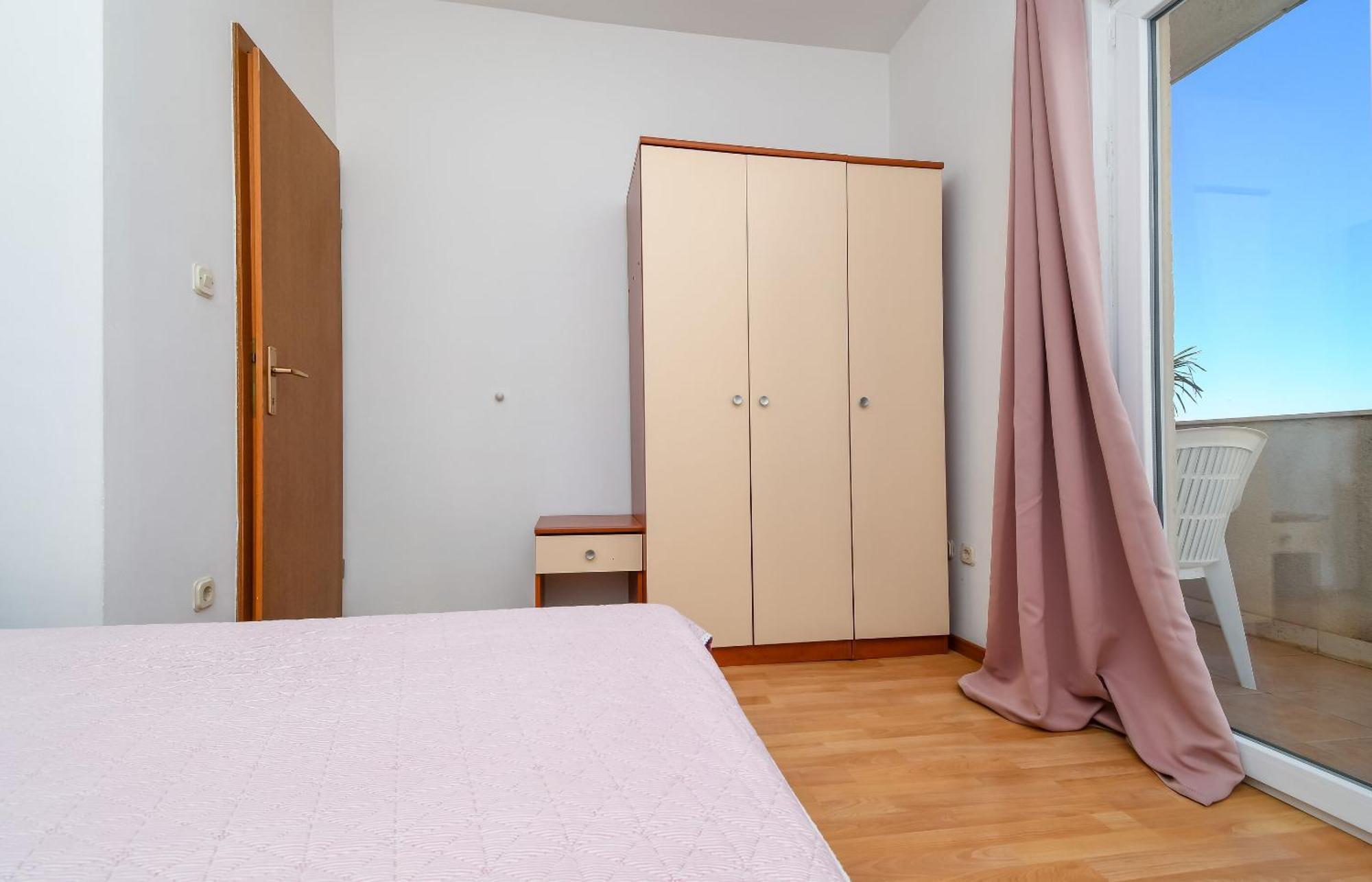 Apartments Biserka - 50 M From Beach Trogir Zewnętrze zdjęcie