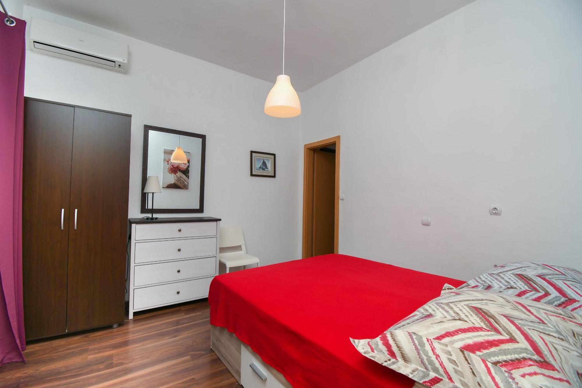 Apartments Biserka - 50 M From Beach Trogir Zewnętrze zdjęcie