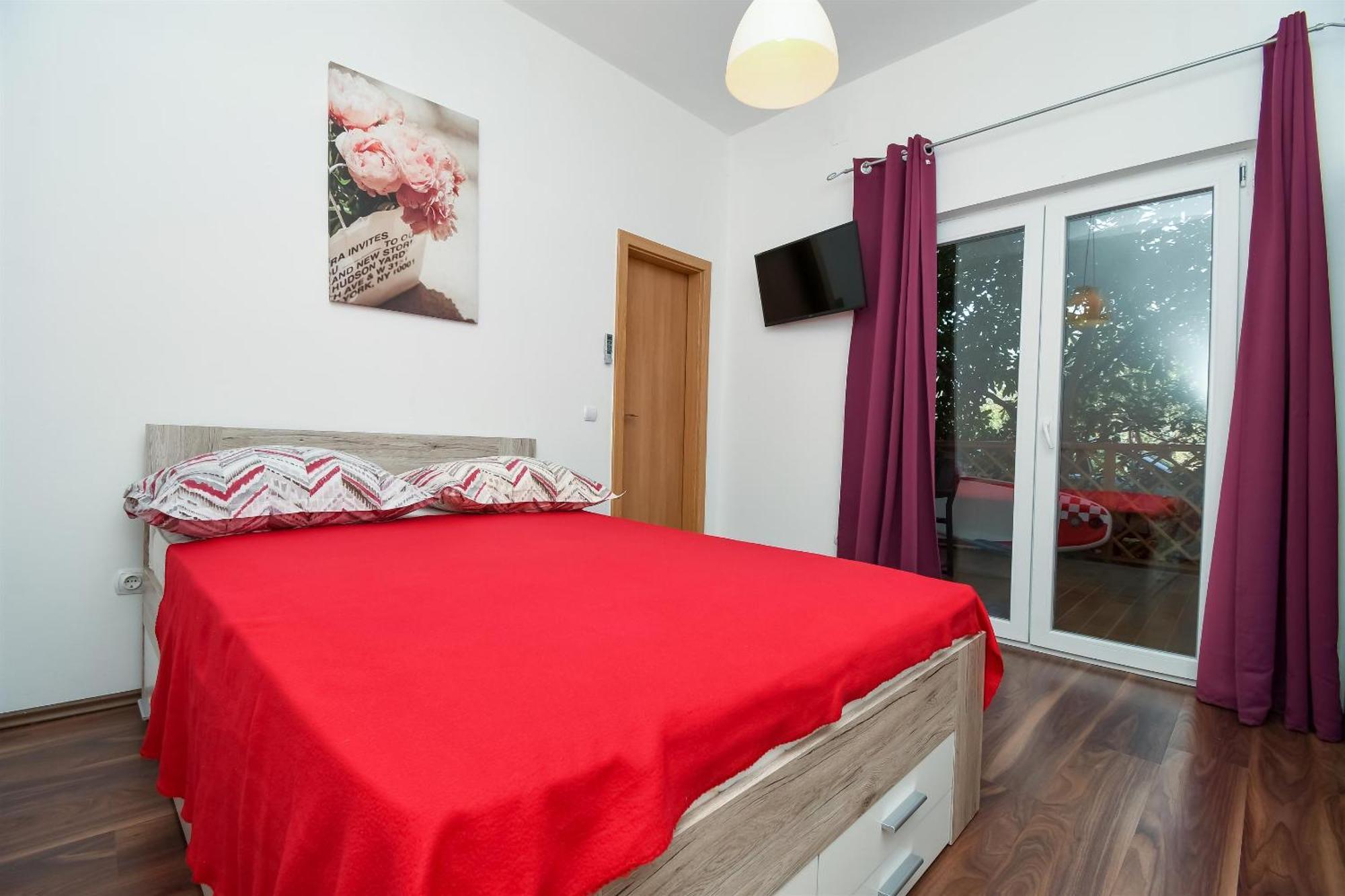 Apartments Biserka - 50 M From Beach Trogir Zewnętrze zdjęcie